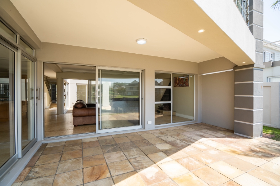 6 Bedroom Property for Sale in Royal Alfred Marina Eastern Cape